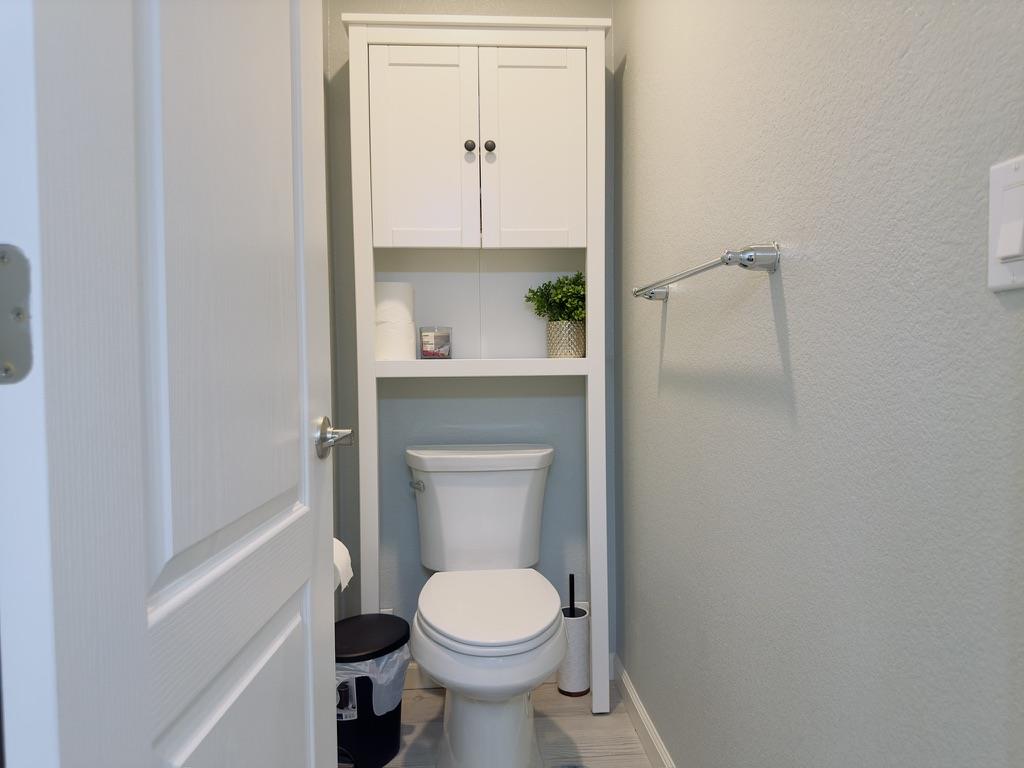 Detail Gallery Image 18 of 38 For 580 Clover Circle, Milpitas,  CA 95035 - 2 Beds | 2 Baths