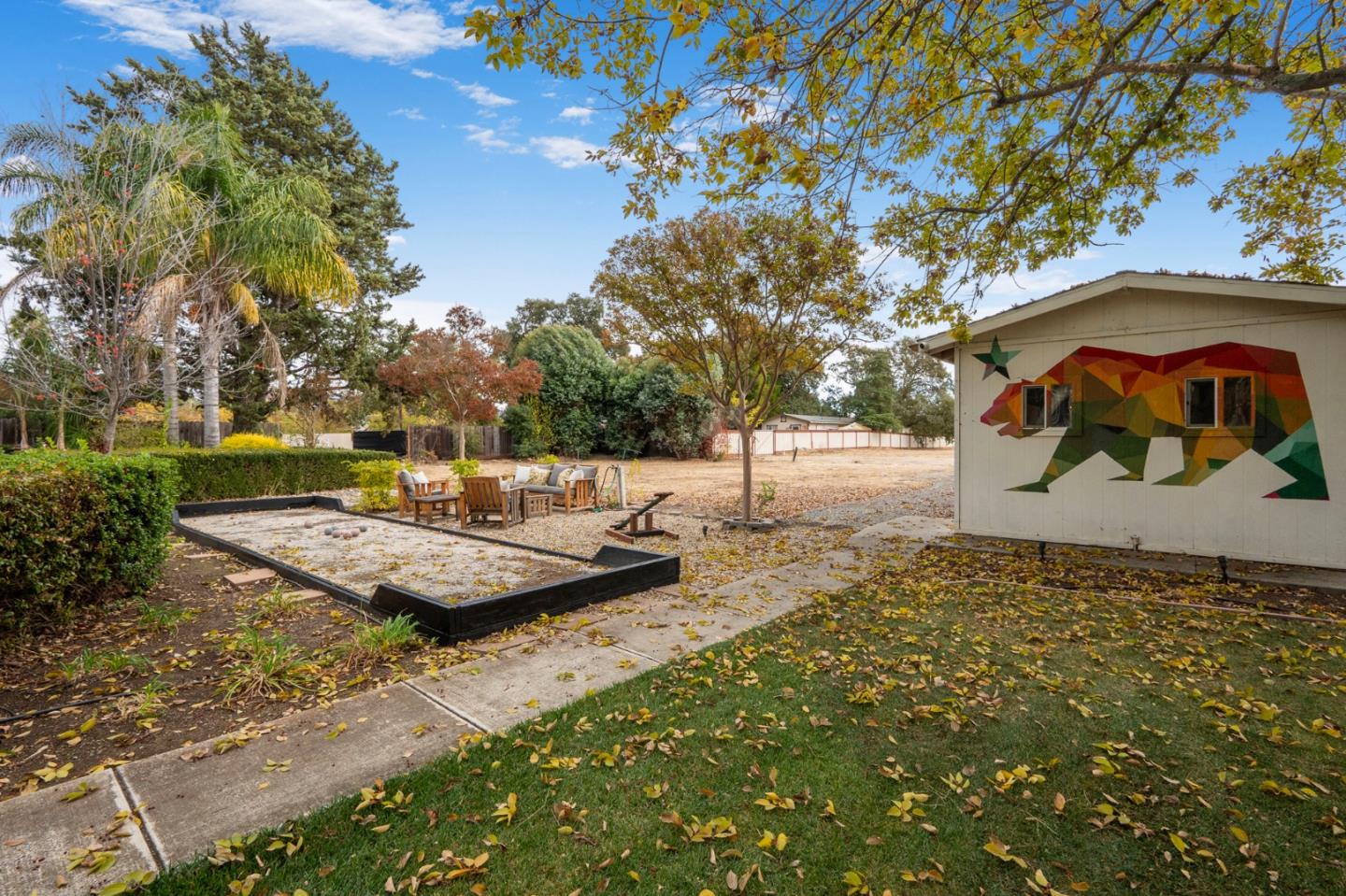 Detail Gallery Image 35 of 51 For 560 W Edmundson Ave, Morgan Hill,  CA 95037 - 4 Beds | 2/1 Baths