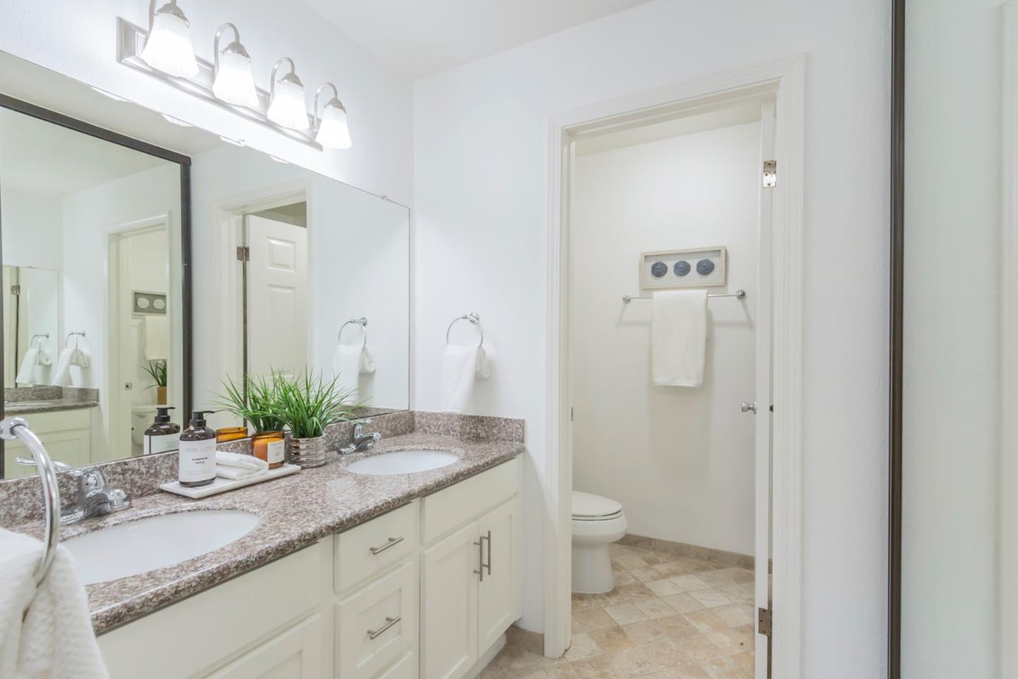 Detail Gallery Image 19 of 39 For 39931 Cedar Blvd #114,  Newark,  CA 94560 - 2 Beds | 2 Baths