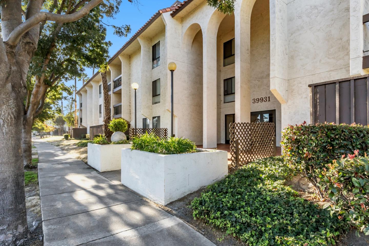 Detail Gallery Image 32 of 39 For 39931 Cedar Blvd #114,  Newark,  CA 94560 - 2 Beds | 2 Baths