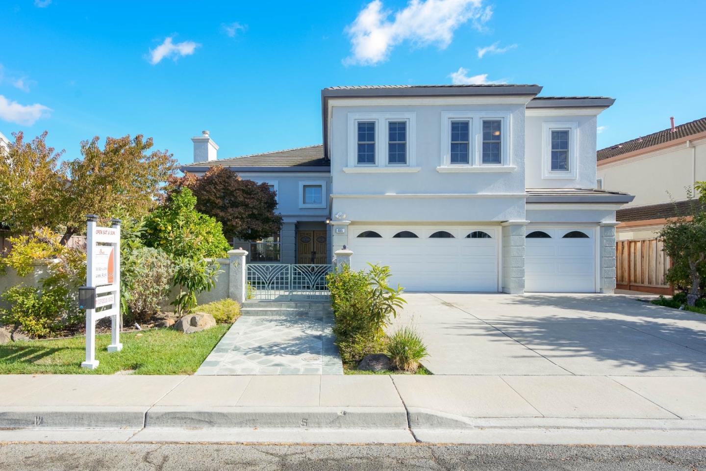 Detail Gallery Image 1 of 9 For 485 Loch Lomond Ct, Milpitas,  CA 95035 - 4 Beds | 3 Baths