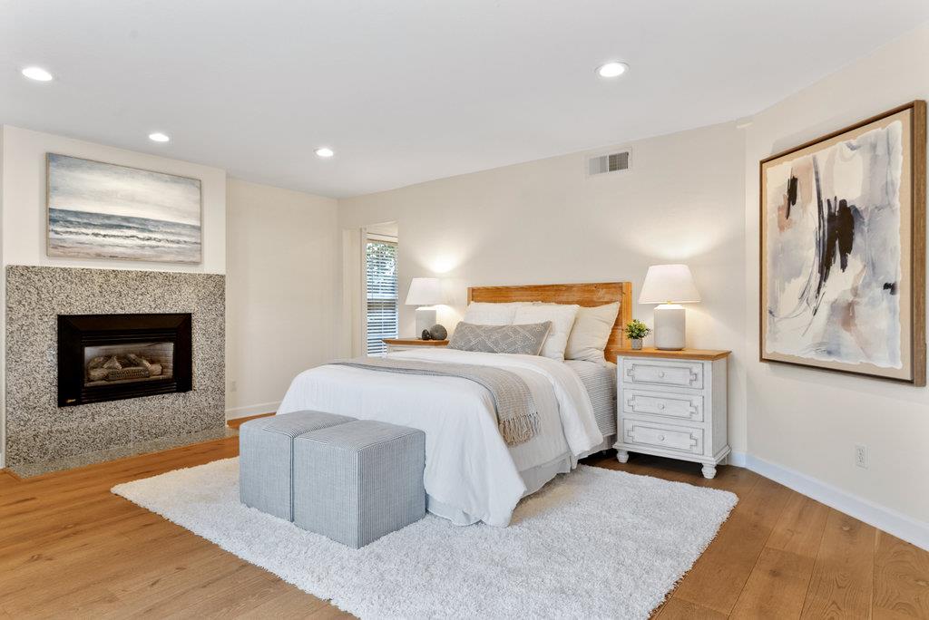 Detail Gallery Image 16 of 49 For 4550 Topaz St, Capitola,  CA 95010 - 3 Beds | 2/1 Baths