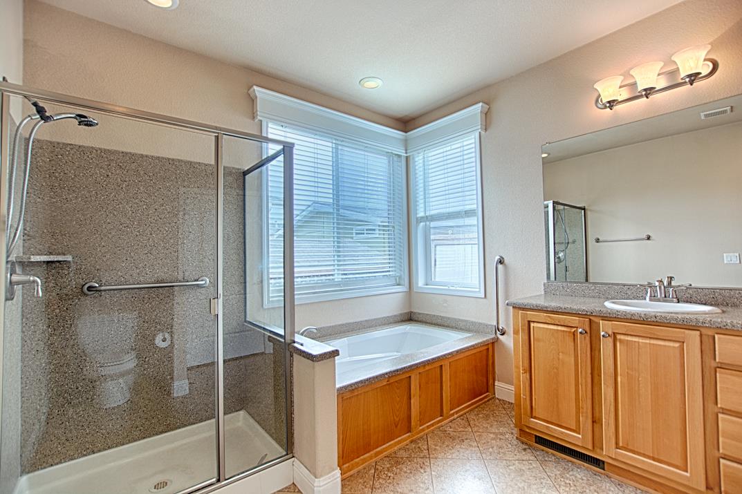 Detail Gallery Image 11 of 17 For 93 Leawood St #93,  Aptos,  CA 95003 - 2 Beds | 2 Baths