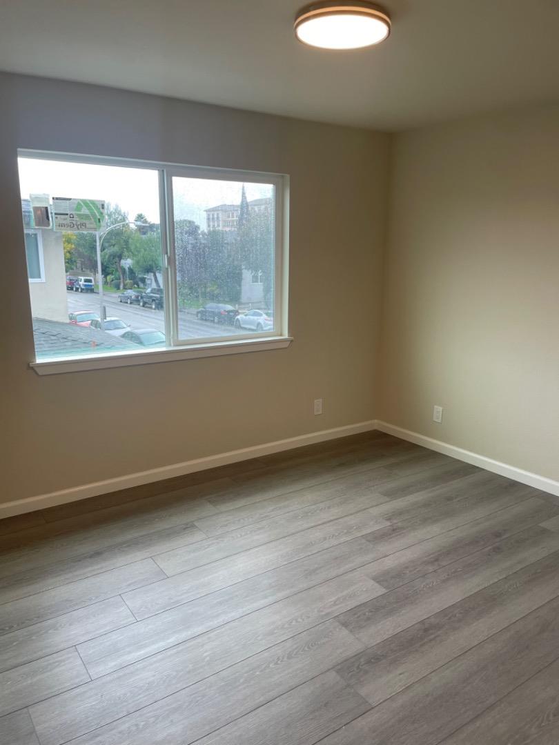 Detail Gallery Image 8 of 22 For 3569 Agate Dr #7,  Santa Clara,  CA 95051 - 2 Beds | 1/1 Baths