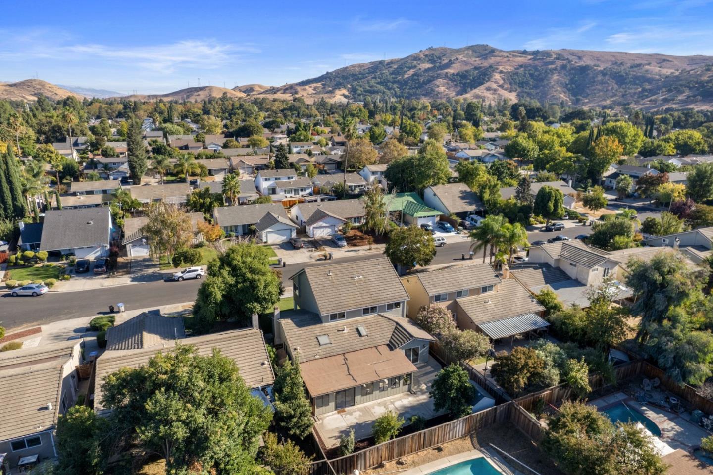 Detail Gallery Image 59 of 66 For 209 Pinot Ct, San Jose,  CA 95119 - 5 Beds | 3/1 Baths