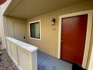 Detail Gallery Image 1 of 1 For 820 Casanova Ave #121,  Monterey,  CA 93940 - 1 Beds | 1 Baths