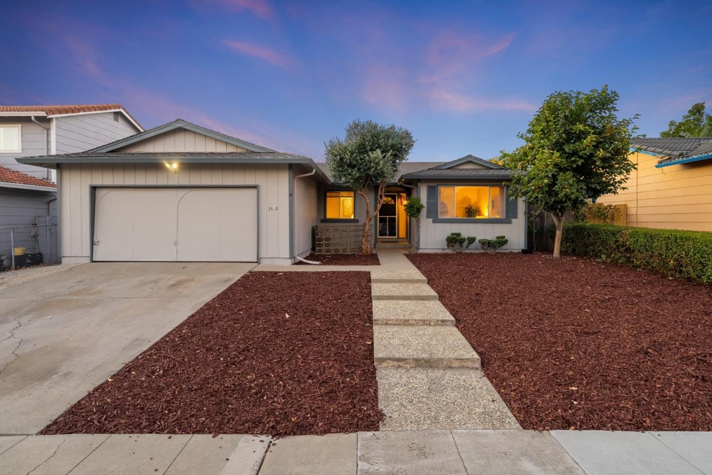 Detail Gallery Image 1 of 30 For 3409 Carobwood Ct, San Jose,  CA 95132 - 4 Beds | 2 Baths