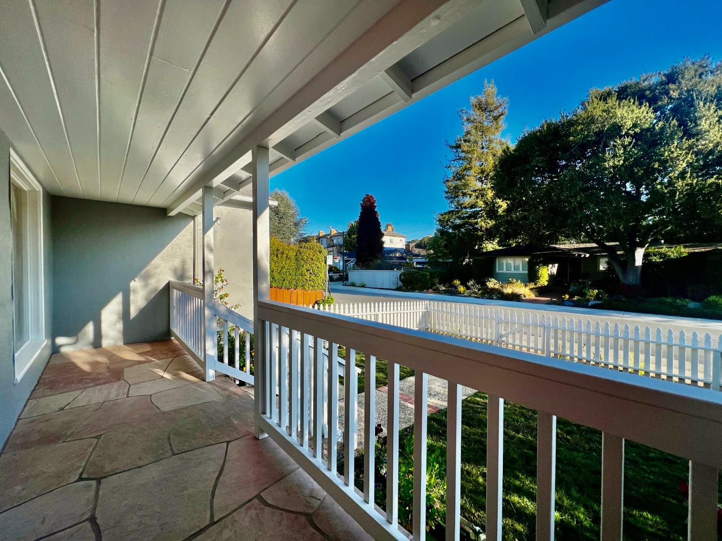 Detail Gallery Image 9 of 30 For 536 E Capistrano Way, San Mateo,  CA 94402 - 2 Beds | 1/1 Baths