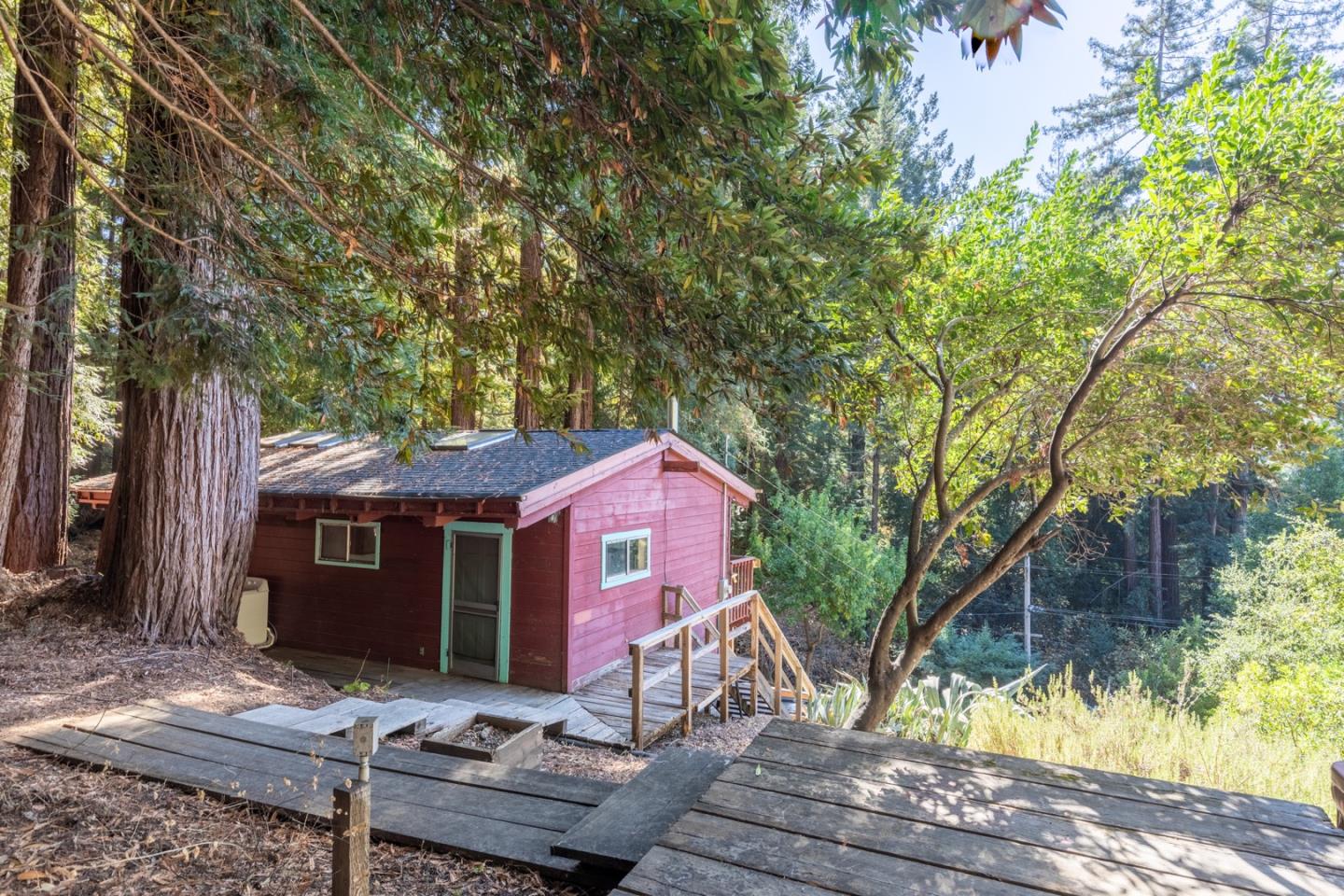 Detail Gallery Image 10 of 32 For 429 Fairview Ave, Boulder Creek,  CA 95006 - 2 Beds | 2 Baths