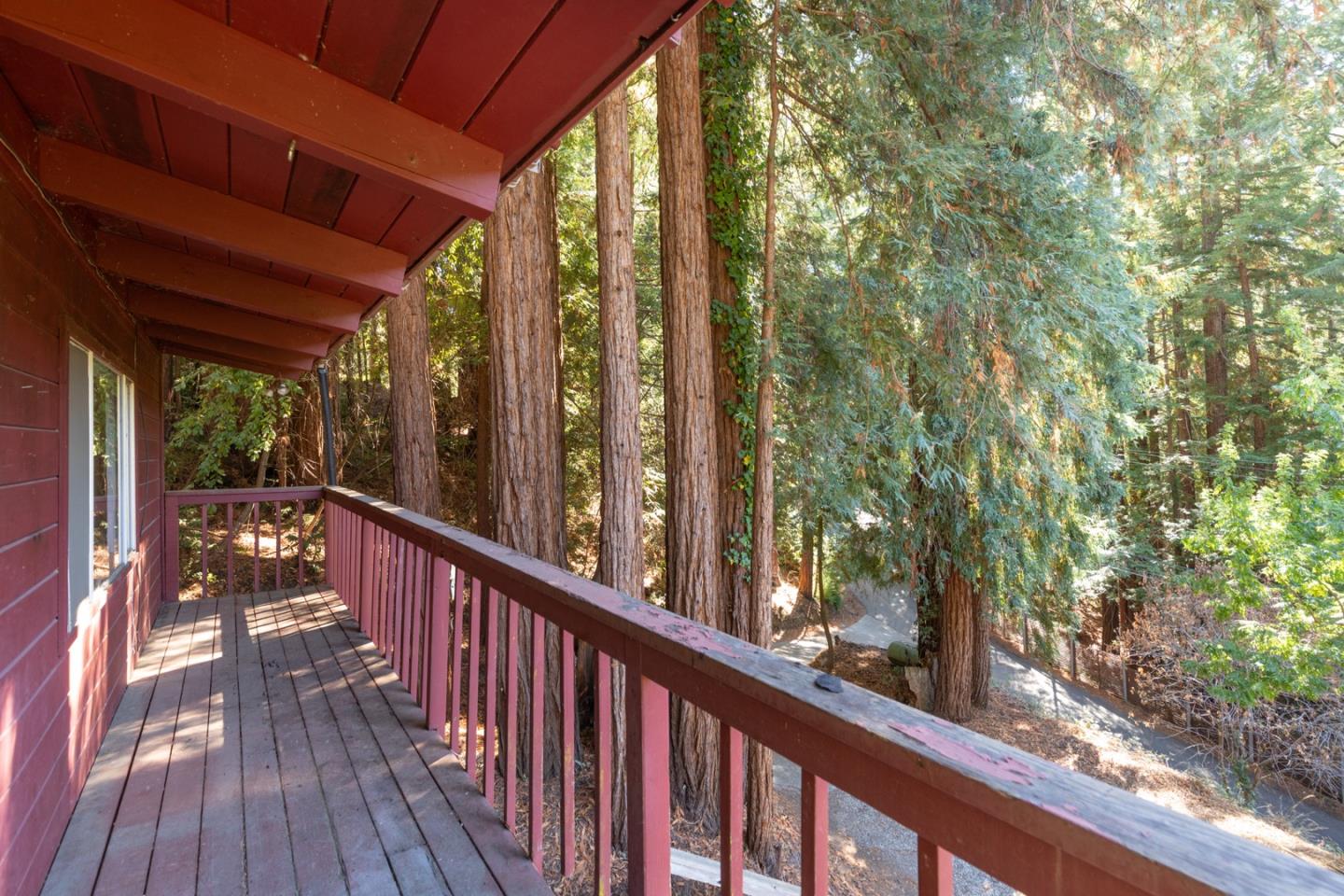Detail Gallery Image 13 of 32 For 429 Fairview Ave, Boulder Creek,  CA 95006 - 2 Beds | 2 Baths