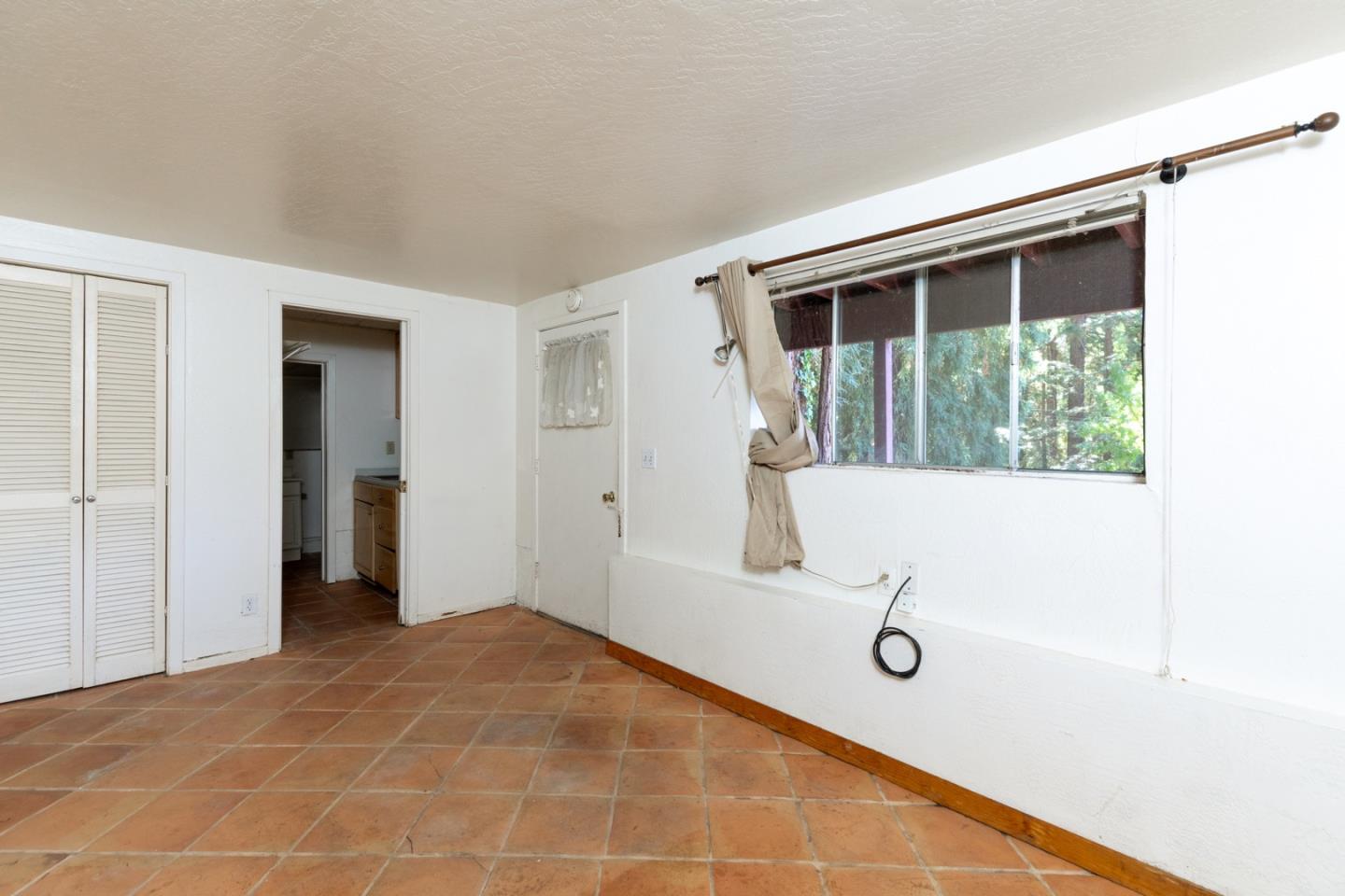 Detail Gallery Image 16 of 32 For 429 Fairview Ave, Boulder Creek,  CA 95006 - 2 Beds | 2 Baths