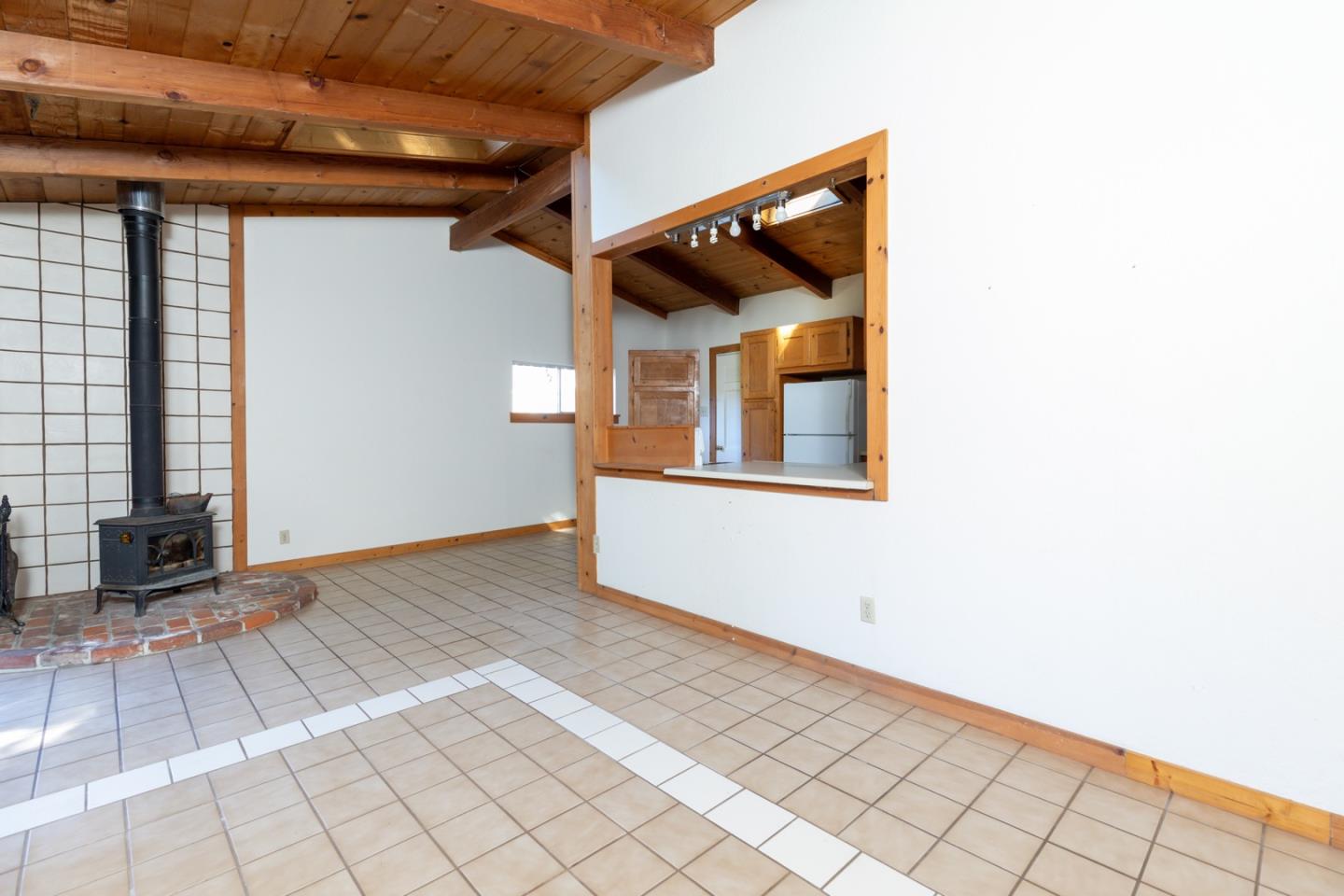 Detail Gallery Image 4 of 32 For 429 Fairview Ave, Boulder Creek,  CA 95006 - 2 Beds | 2 Baths