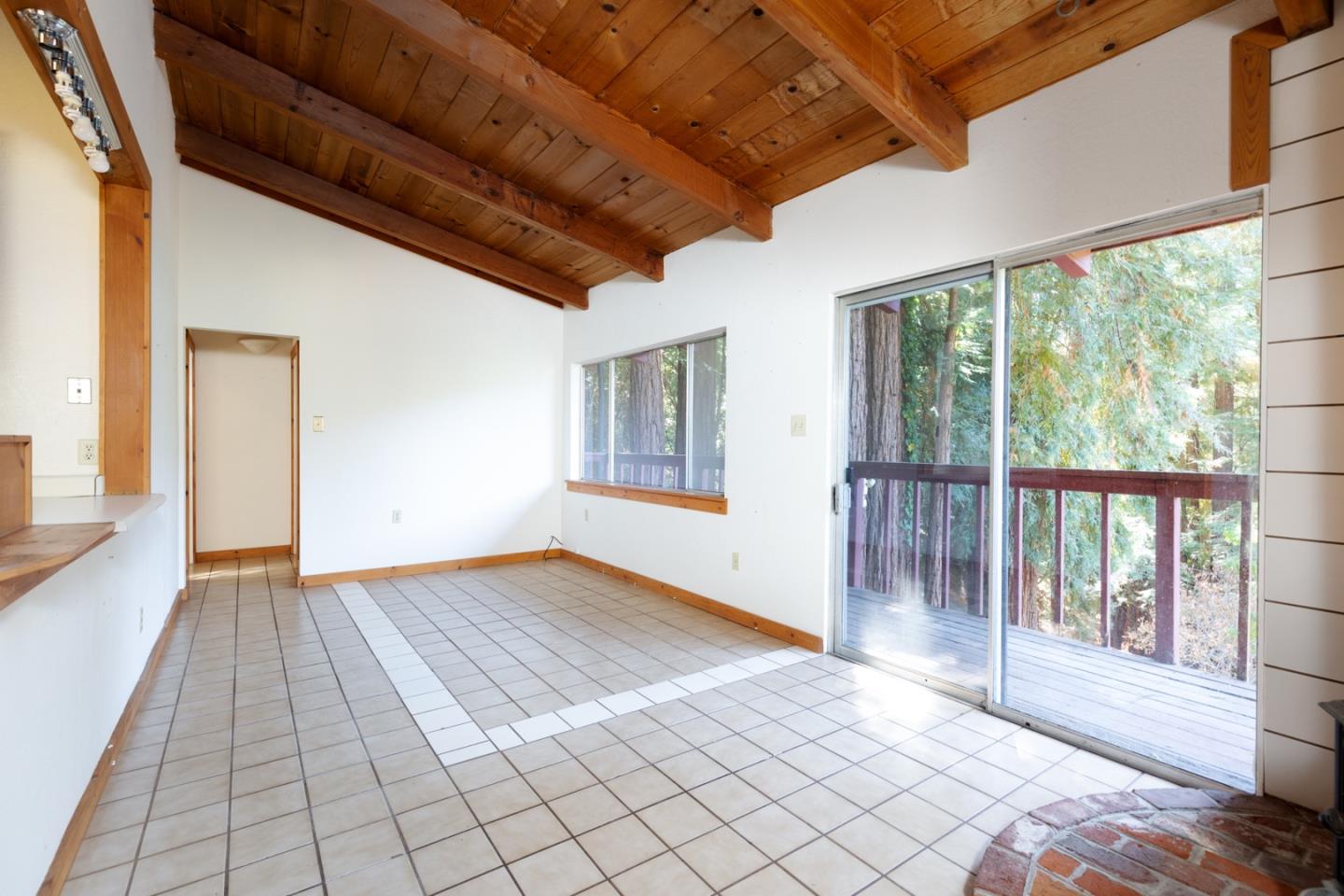Detail Gallery Image 5 of 32 For 429 Fairview Ave, Boulder Creek,  CA 95006 - 2 Beds | 2 Baths