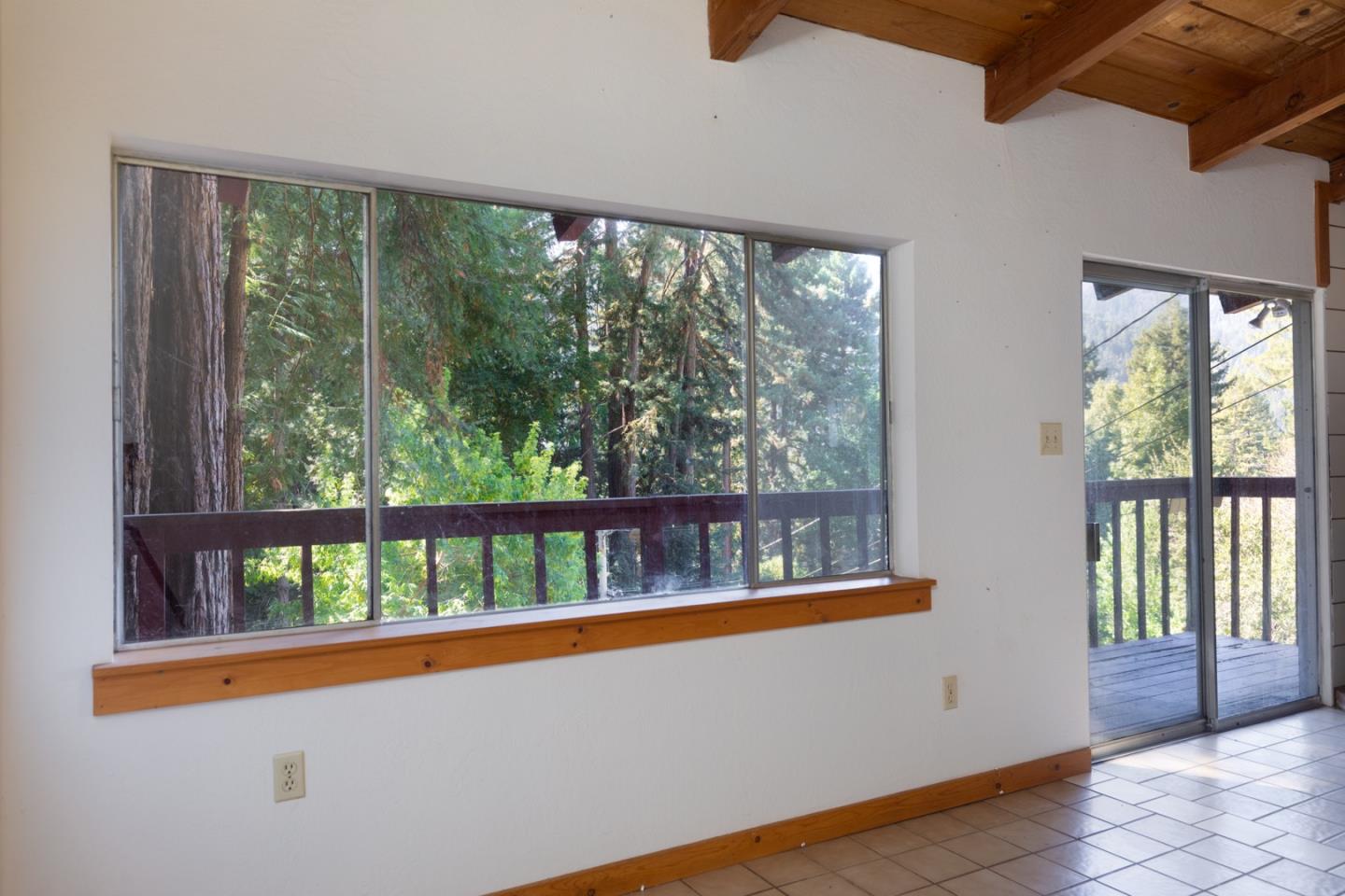 Detail Gallery Image 6 of 32 For 429 Fairview Ave, Boulder Creek,  CA 95006 - 2 Beds | 2 Baths