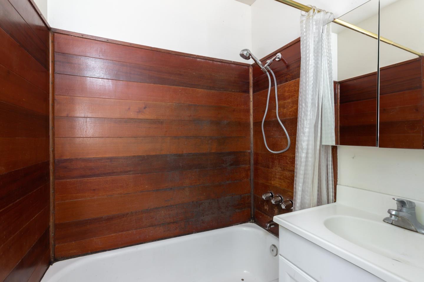 Detail Gallery Image 9 of 32 For 429 Fairview Ave, Boulder Creek,  CA 95006 - 2 Beds | 2 Baths