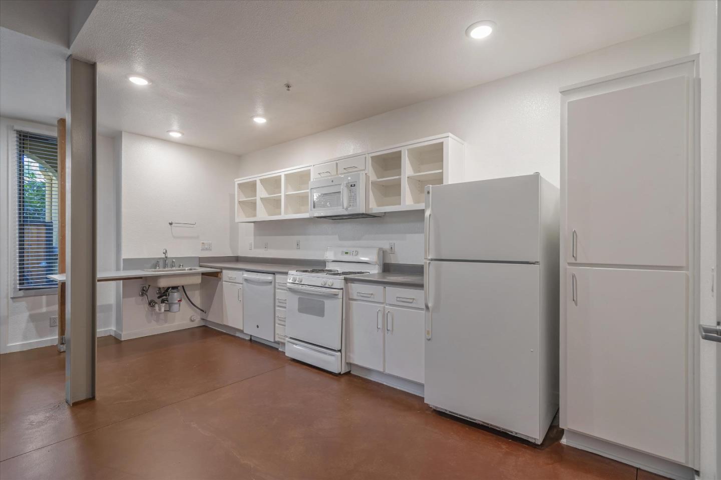 Detail Gallery Image 14 of 46 For 43551 Mission Blvd #102,  Fremont,  CA 94539 - – Beds | – Baths