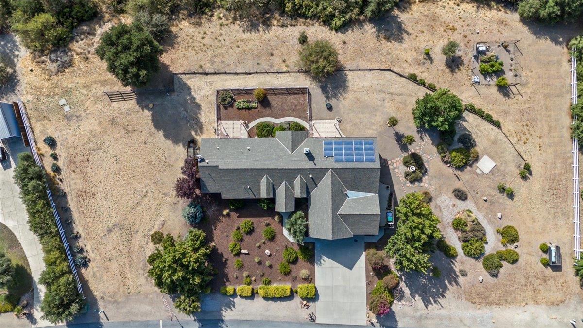 45126 Palomino Rd