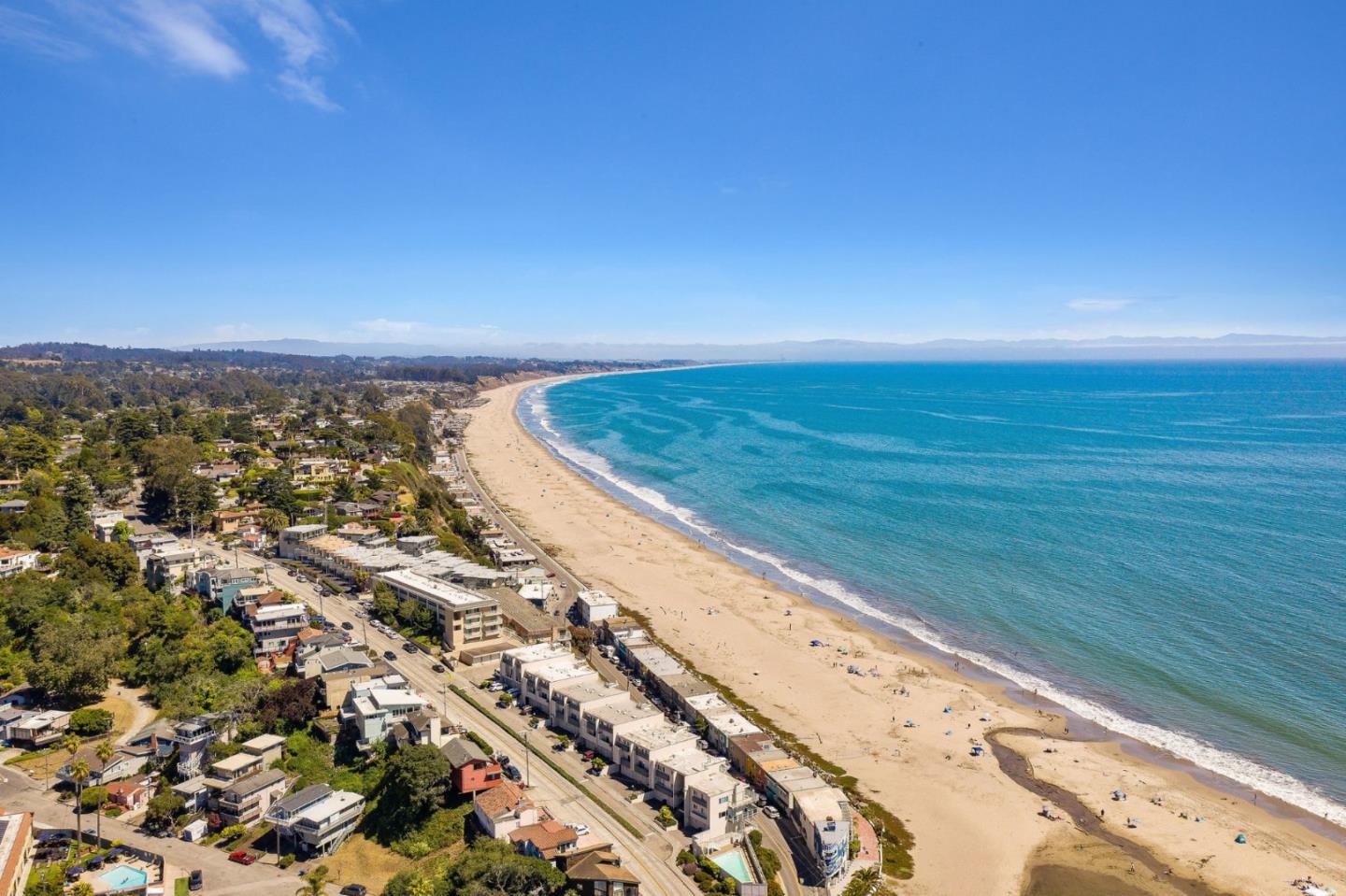 Detail Gallery Image 3 of 47 For 329 Loyola Dr, Aptos,  CA 95003 - 3 Beds | 2 Baths