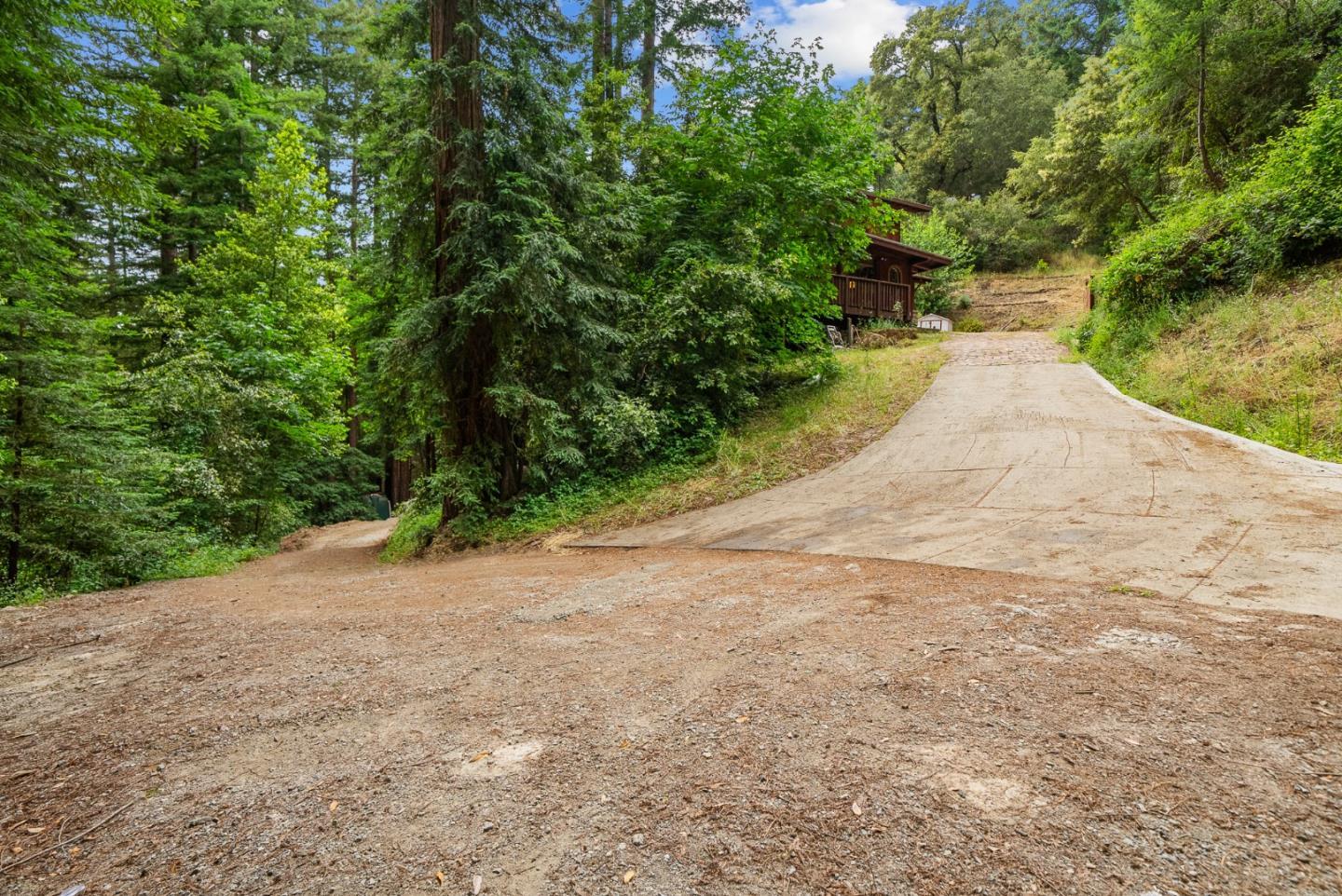 Detail Gallery Image 20 of 91 For 975 Logan Creek Rd, Boulder Creek,  CA 95006 - 4 Beds | 3 Baths