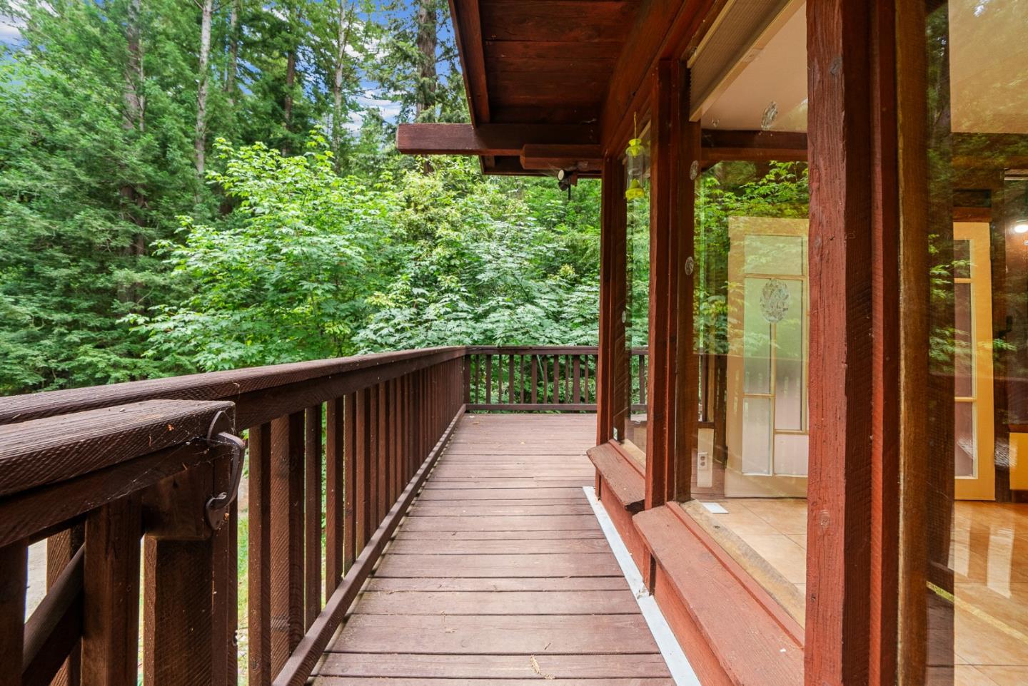Detail Gallery Image 34 of 91 For 975 Logan Creek Rd, Boulder Creek,  CA 95006 - 4 Beds | 3 Baths
