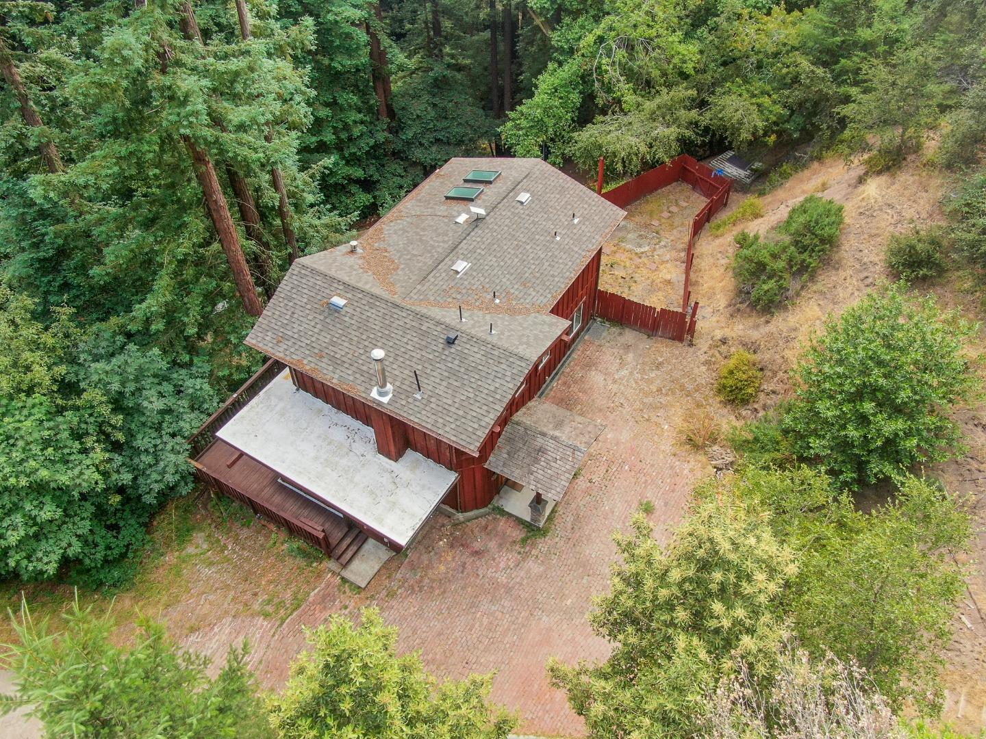 Detail Gallery Image 9 of 91 For 975 Logan Creek Rd, Boulder Creek,  CA 95006 - 4 Beds | 3 Baths