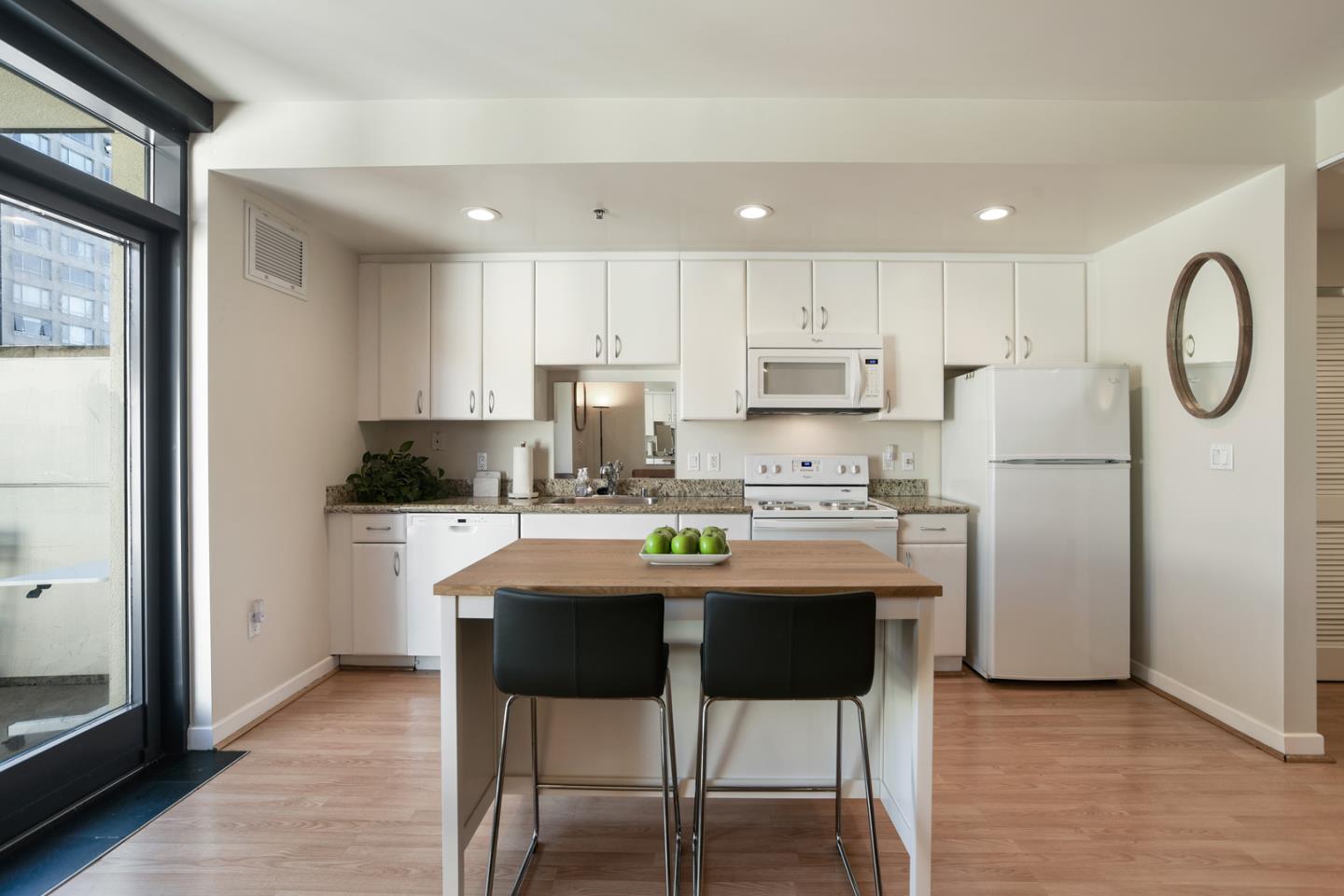 Detail Gallery Image 2 of 14 For 260 King St #483,  San Francisco,  CA 94107 - 0 Beds | 1 Baths