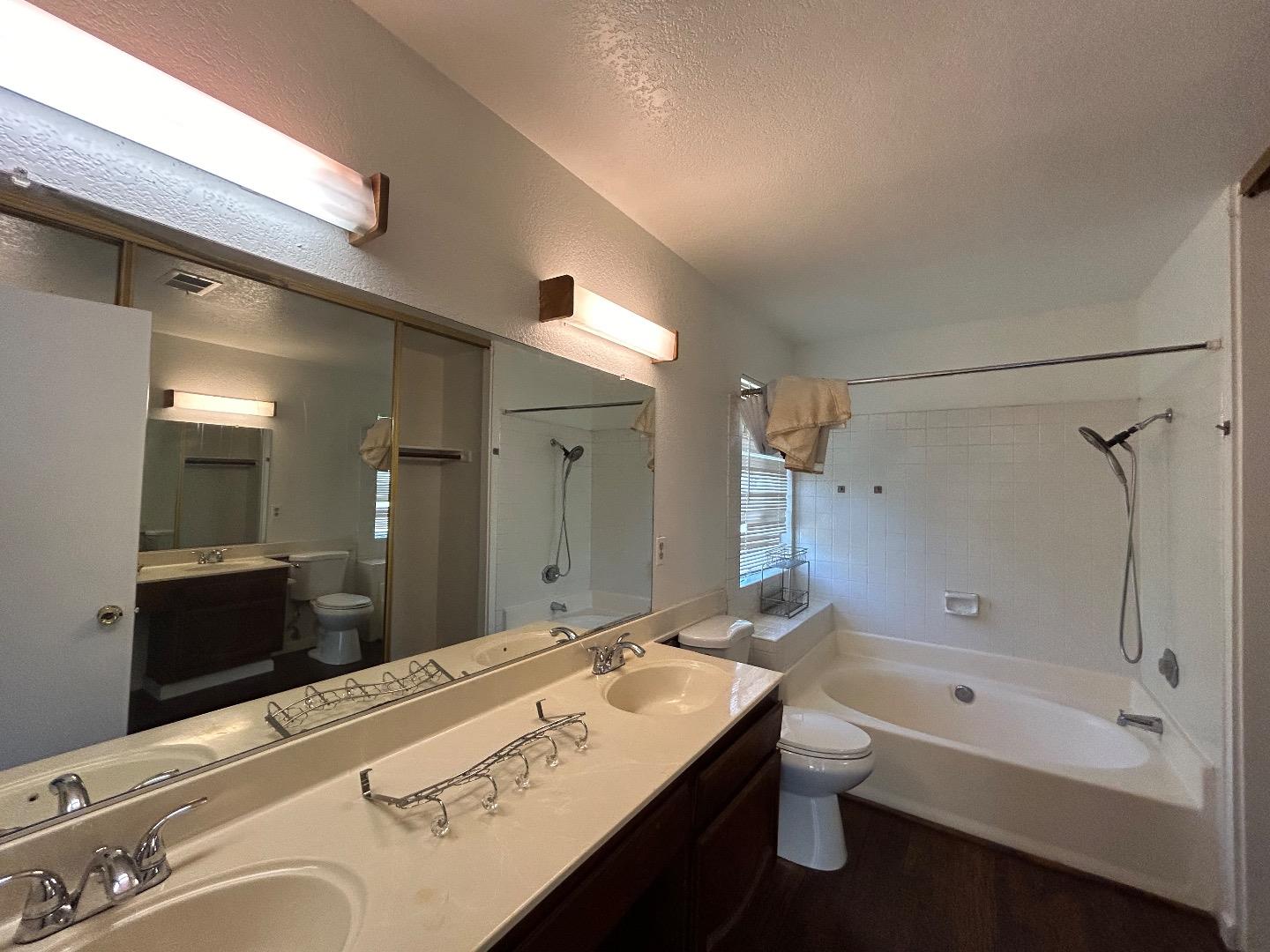 Detail Gallery Image 15 of 34 For 3079 Parody Way, Sacramento,  CA 95833 - 4 Beds | 2/1 Baths