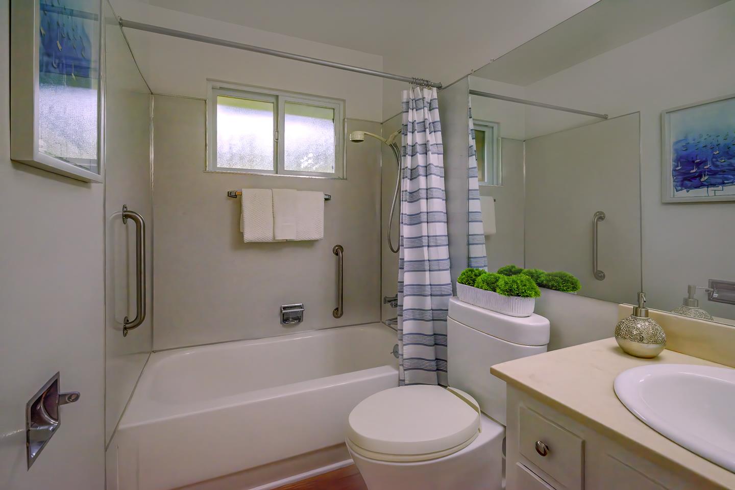 Detail Gallery Image 27 of 46 For 314 Bowen Ave, Aptos,  CA 95003 - 3 Beds | 2 Baths