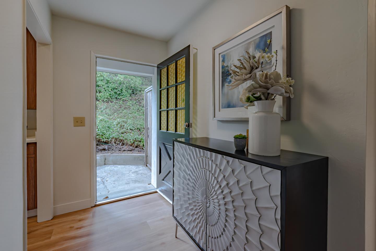 Detail Gallery Image 6 of 46 For 314 Bowen Ave, Aptos,  CA 95003 - 3 Beds | 2 Baths