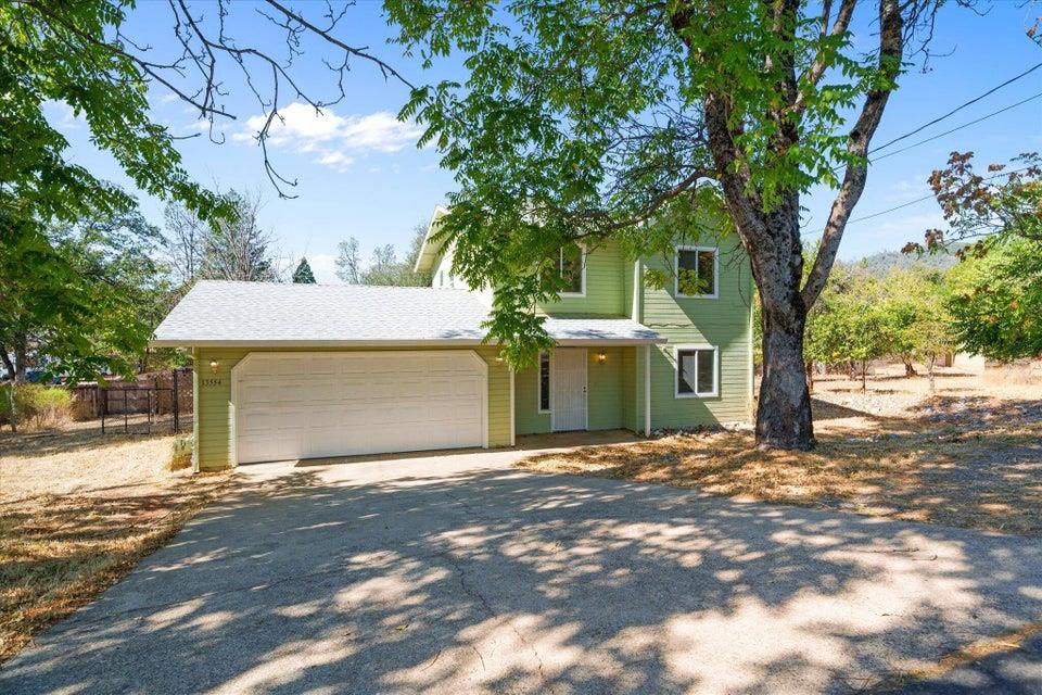 Detail Gallery Image 3 of 38 For 13554 Lassen St, Shasta Lake,  CA 96019 - 3 Beds | 2 Baths