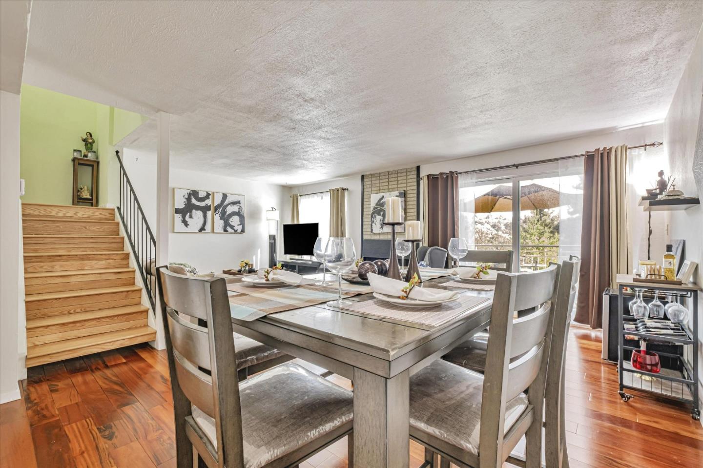 25055 Oakridge Ct, Hayward, CA 94541 photo 12