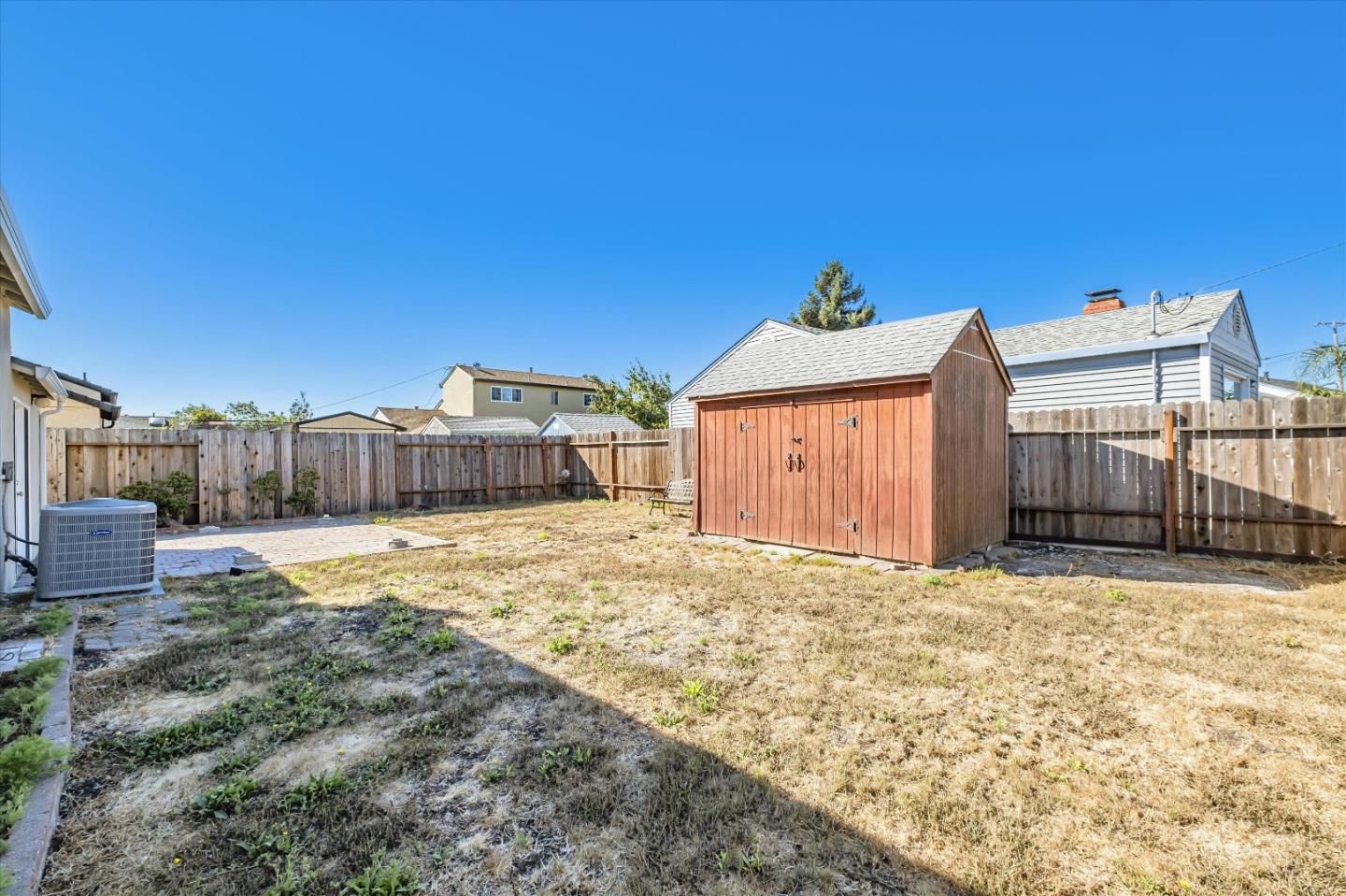 Detail Gallery Image 17 of 18 For 15201 Galt St, San Leandro,  CA 94579 - 4 Beds | 1 Baths