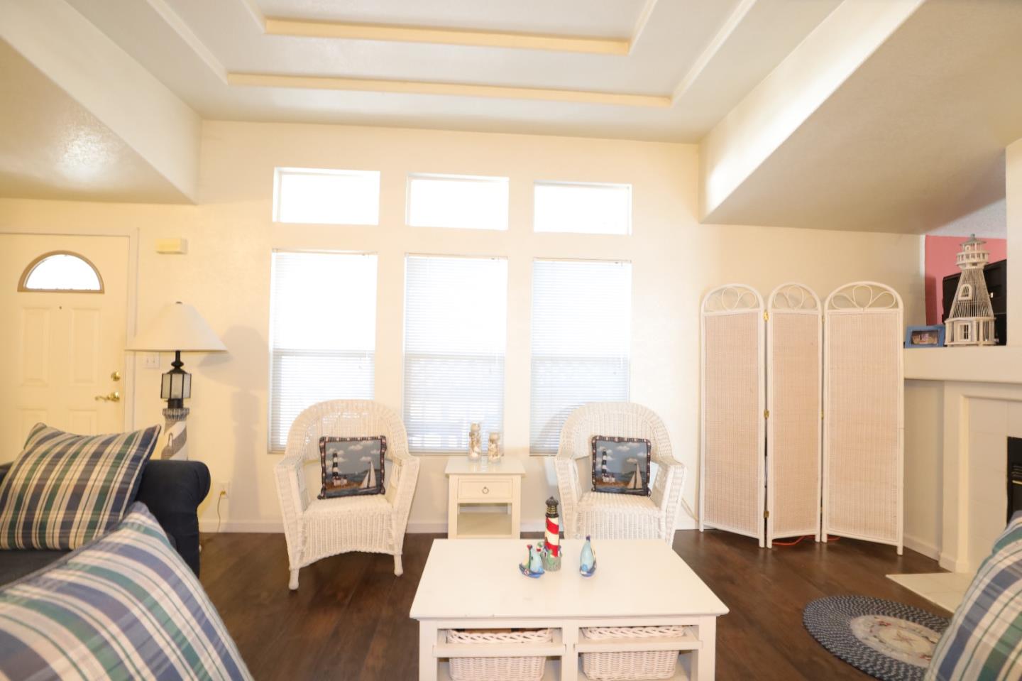 Detail Gallery Image 9 of 29 For 6130 Monterey Rd #87,  San Jose,  CA 95138 - 3 Beds | 2 Baths