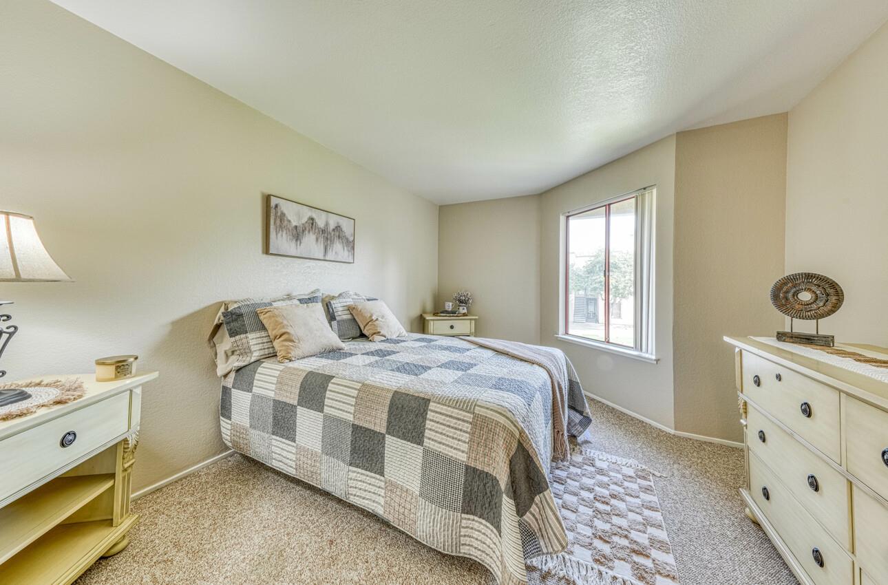 Detail Gallery Image 14 of 32 For 2400 N Main St #G,  Salinas,  CA 93906 - 1 Beds | 1 Baths