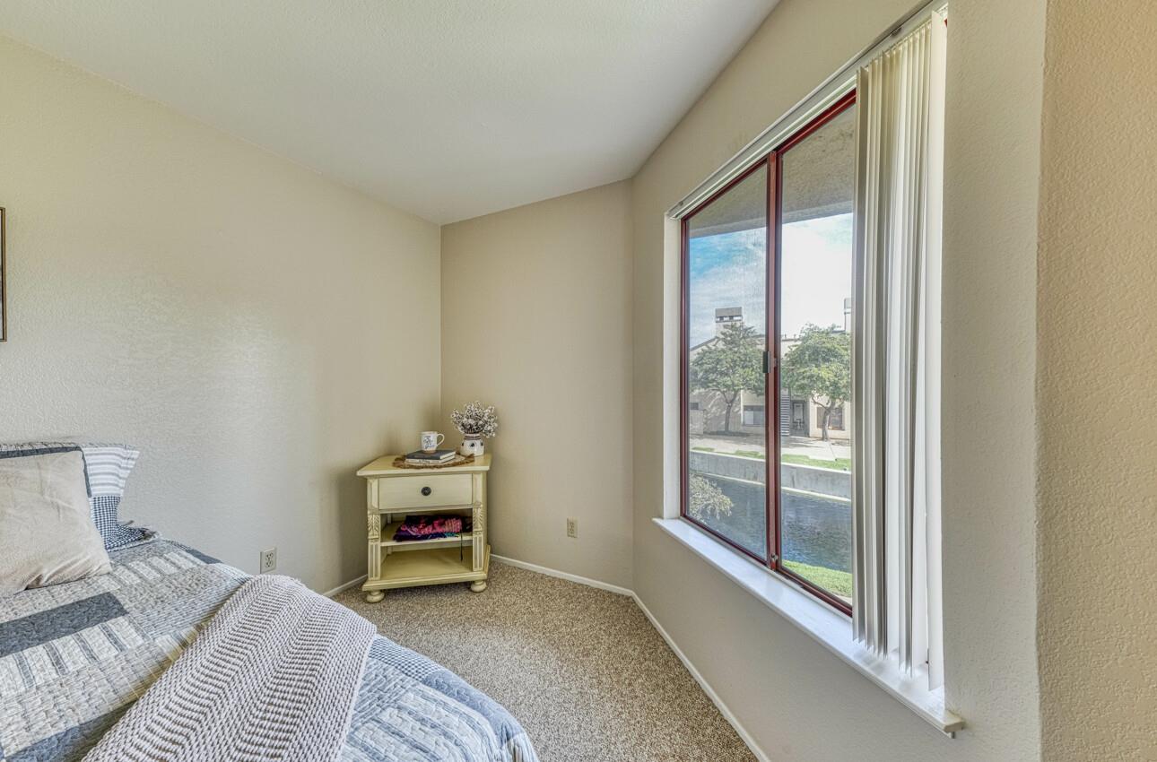 Detail Gallery Image 16 of 32 For 2400 N Main St #G,  Salinas,  CA 93906 - 1 Beds | 1 Baths