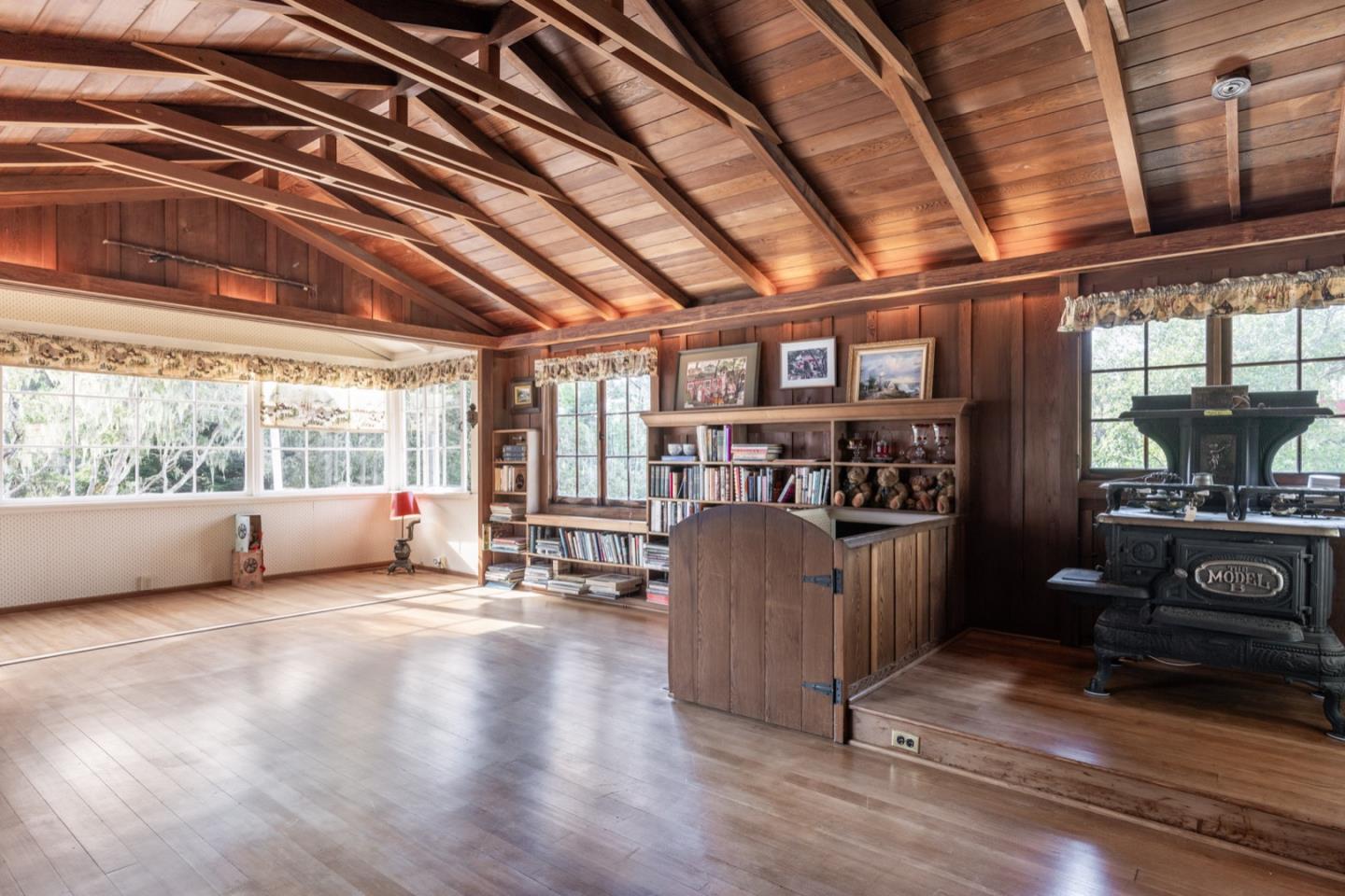 Detail Gallery Image 13 of 41 For 0 Corner of Crespi & Flanders, Carmel,  CA 93921 - 9 Beds | 7/1 Baths