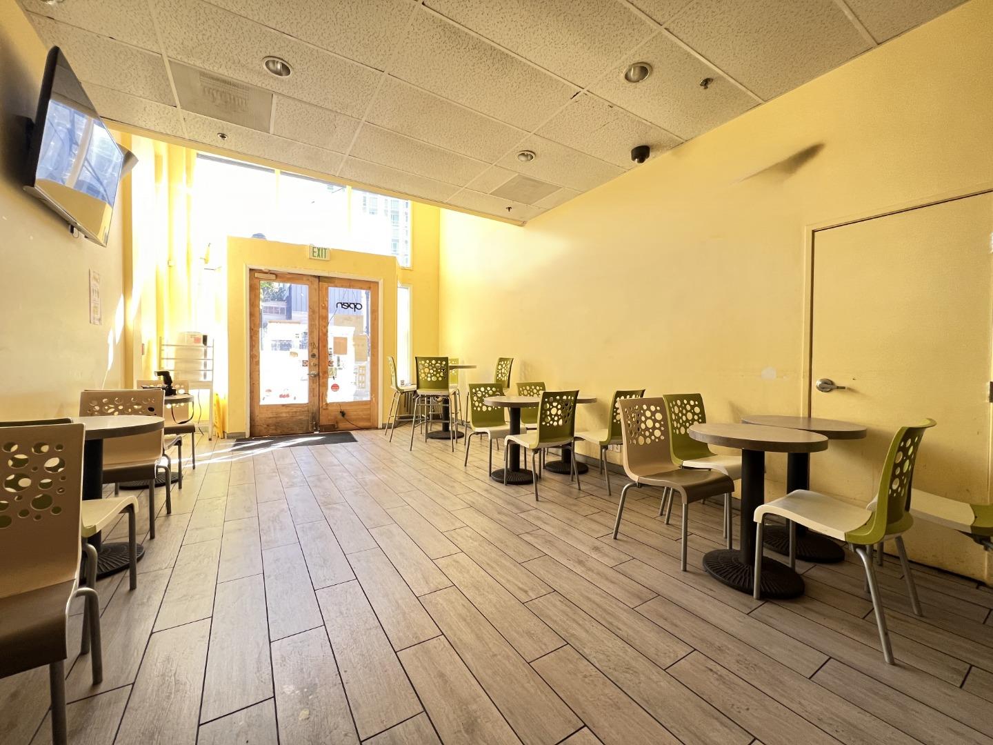 Detail Gallery Image 9 of 17 For 2106 Shattuck Ave, Berkeley,  CA 94704 - – Beds | – Baths