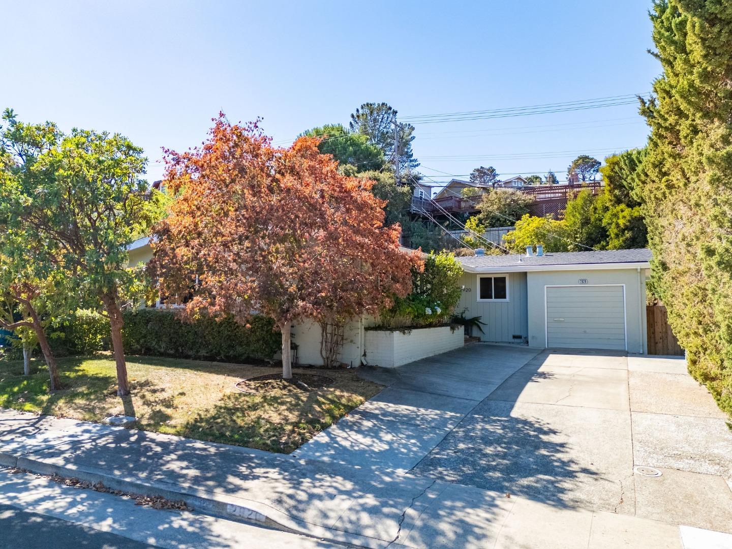 Detail Gallery Image 1 of 47 For 2920 Sunset Ter, San Mateo,  CA 94403 - 3 Beds | 2 Baths