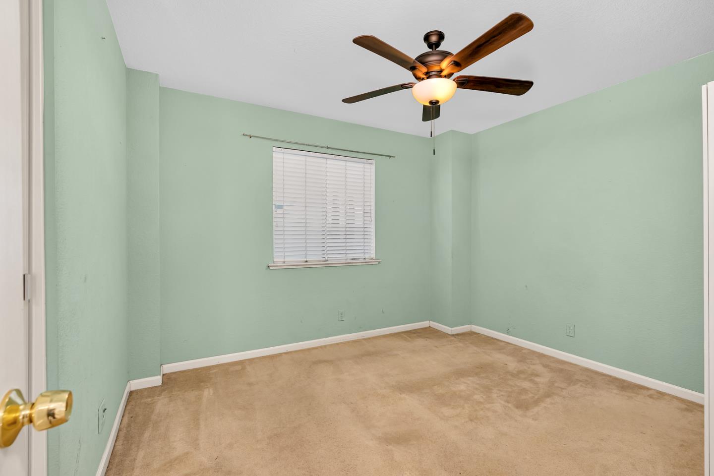 702 Harlequin Ct, Los Banos, CA 93635 photo 29