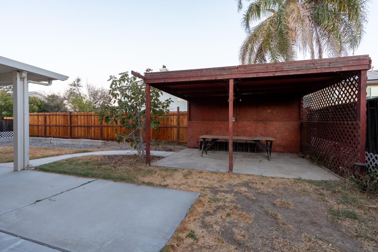 Detail Gallery Image 33 of 46 For 702 Harlequin Ct, Los Banos,  CA 93635 - 4 Beds | 2/1 Baths