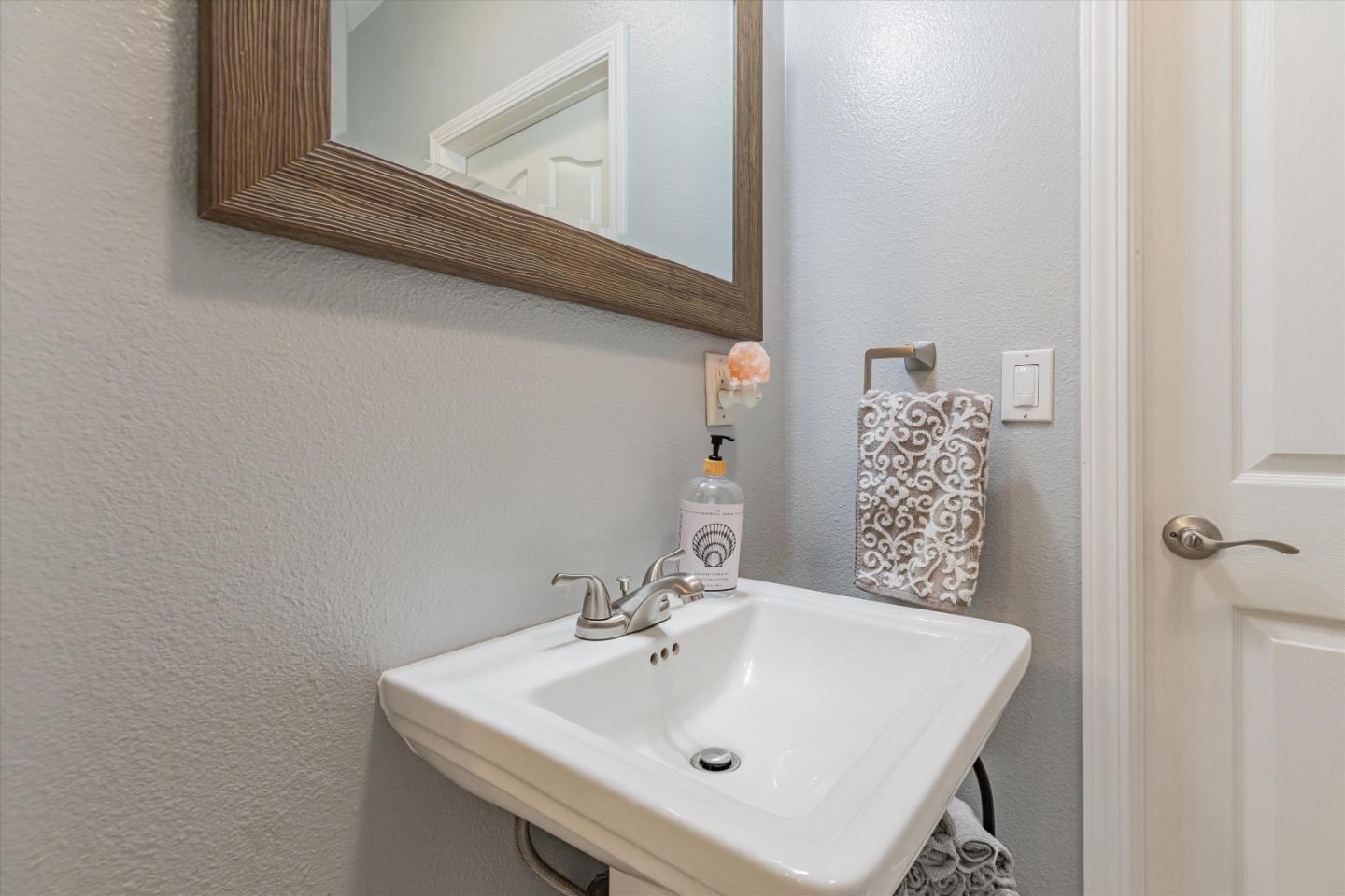 Detail Gallery Image 33 of 63 For 10651 4th St, Gilroy,  CA 95020 - 4 Beds | 2 Baths