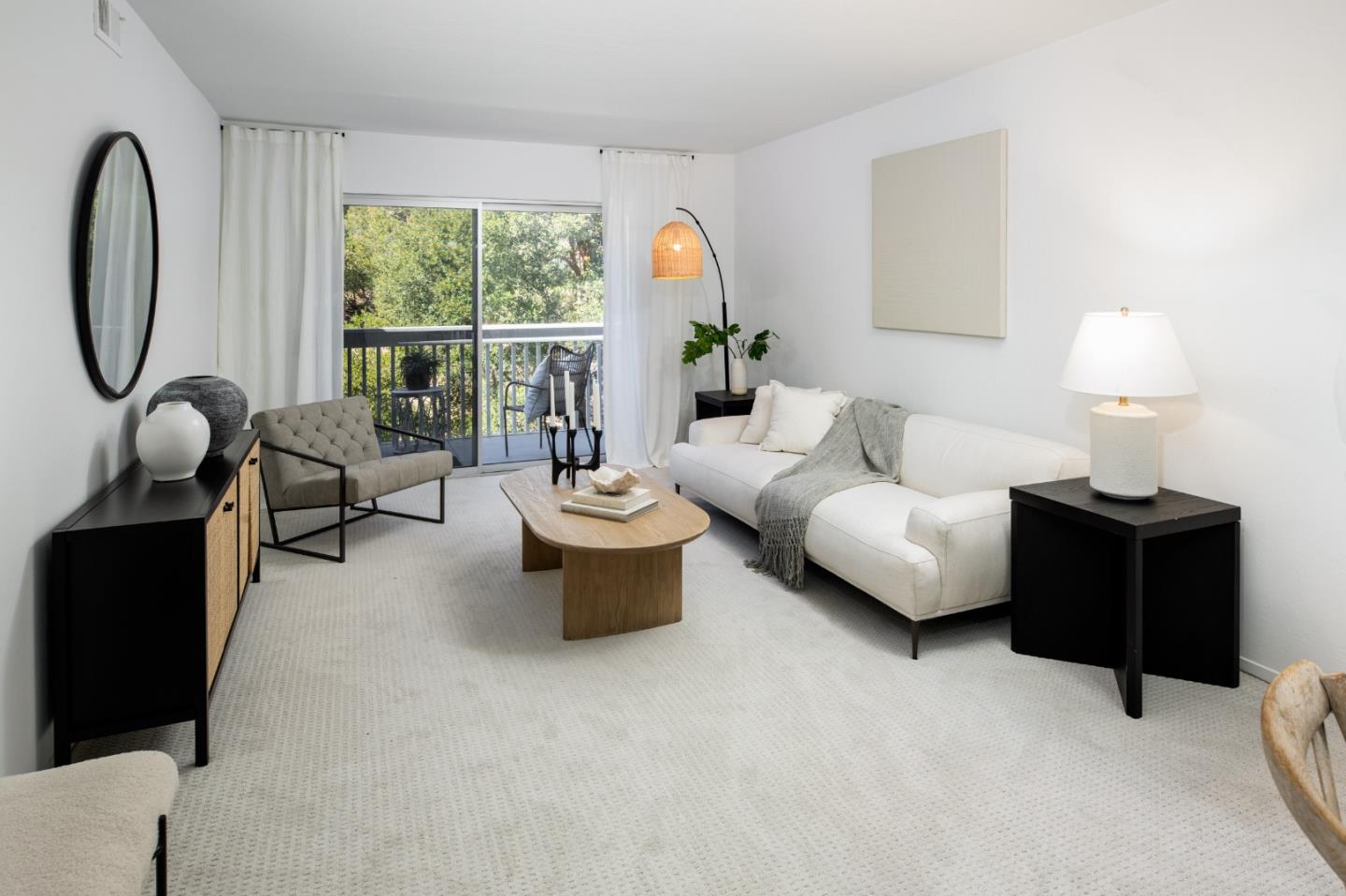 Detail Gallery Image 3 of 17 For 675 Sharon Park Dr #322,  Menlo Park,  CA 94025 - 1 Beds | 1 Baths