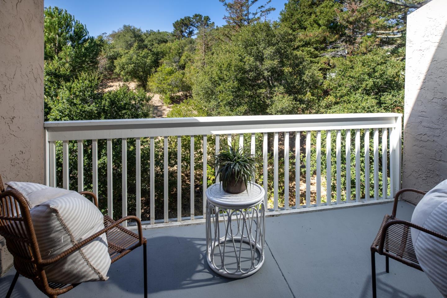 Detail Gallery Image 4 of 17 For 675 Sharon Park Dr #322,  Menlo Park,  CA 94025 - 1 Beds | 1 Baths