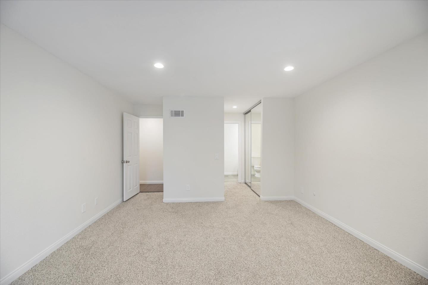 Detail Gallery Image 8 of 14 For 9150 Gramercy Dr #287,  San Diego,  CA 92123 - 2 Beds | 2 Baths