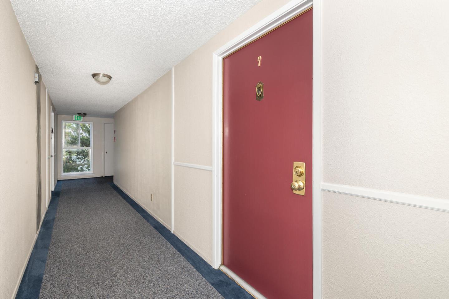 Detail Gallery Image 5 of 30 For 1033 Shell Blvd #7,  Foster City,  CA 94404 - 1 Beds | 1 Baths