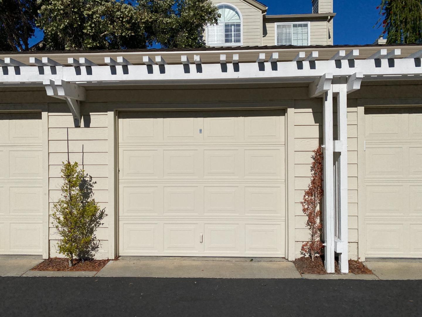 Detail Gallery Image 23 of 23 For 2402 Hastings Shore Ln, Redwood City,  CA 94065 - 2 Beds | 2 Baths