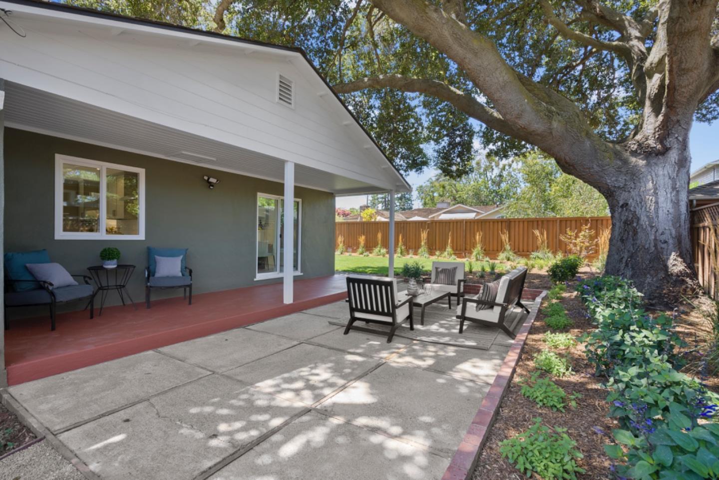 Detail Gallery Image 38 of 44 For 686 Teresi Ln, Los Altos,  CA 94024 - 4 Beds | 2 Baths