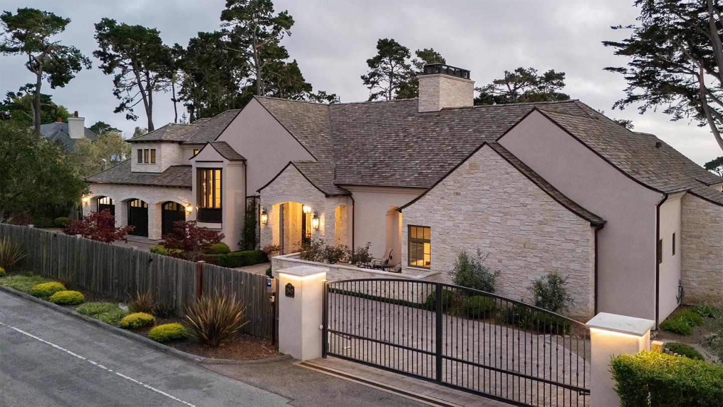 Detail Gallery Image 1 of 42 For 1540 Viscaino Rd, Pebble Beach,  CA 93953 - 4 Beds | 3/1 Baths