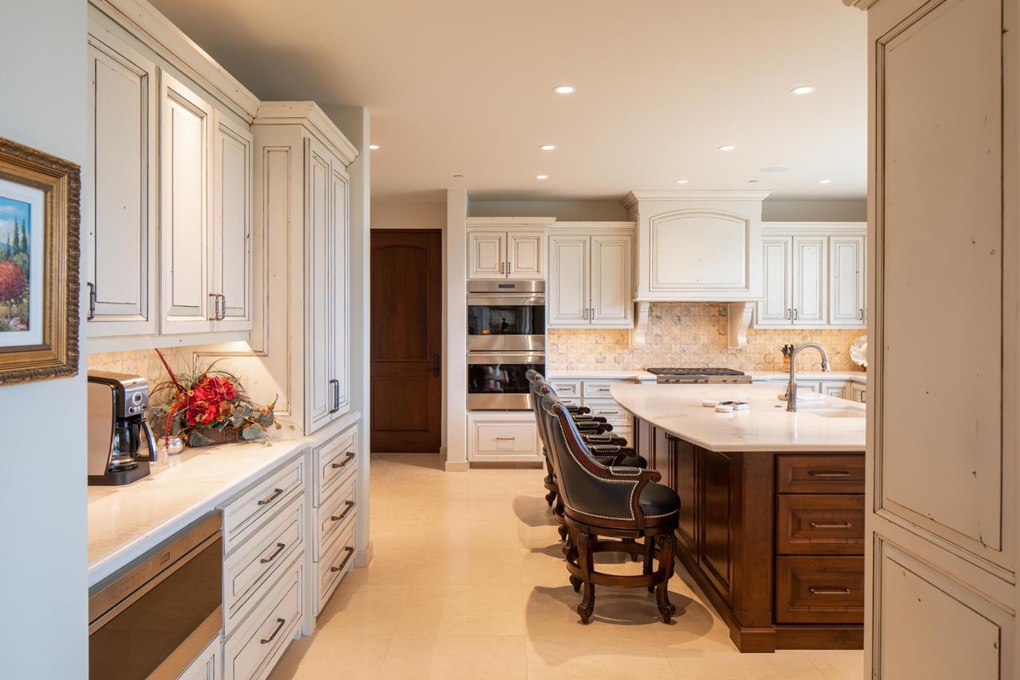 Detail Gallery Image 12 of 42 For 1540 Viscaino Rd, Pebble Beach,  CA 93953 - 3 Beds | 3/1 Baths