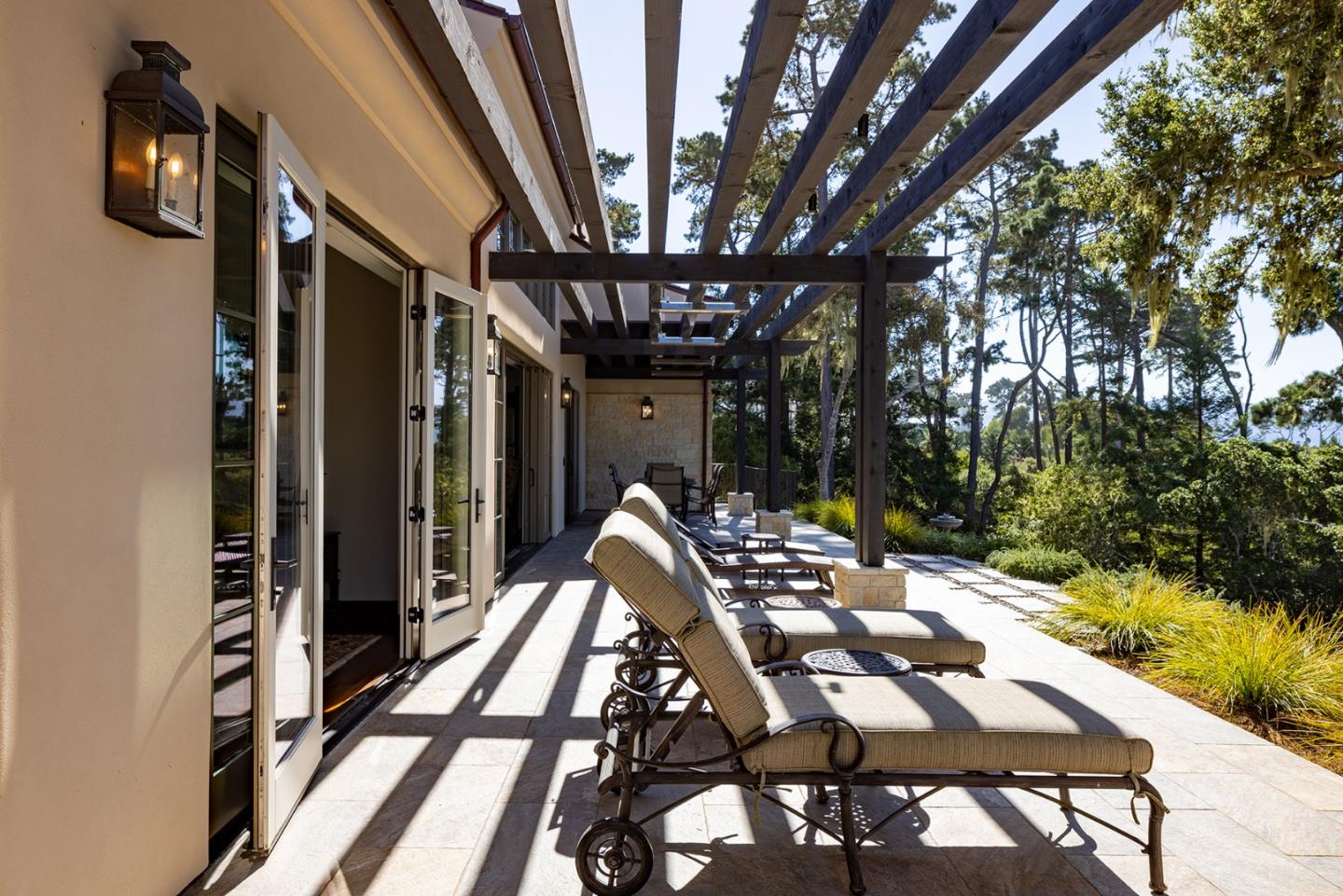 Detail Gallery Image 21 of 42 For 1540 Viscaino Rd, Pebble Beach,  CA 93953 - 4 Beds | 3/1 Baths